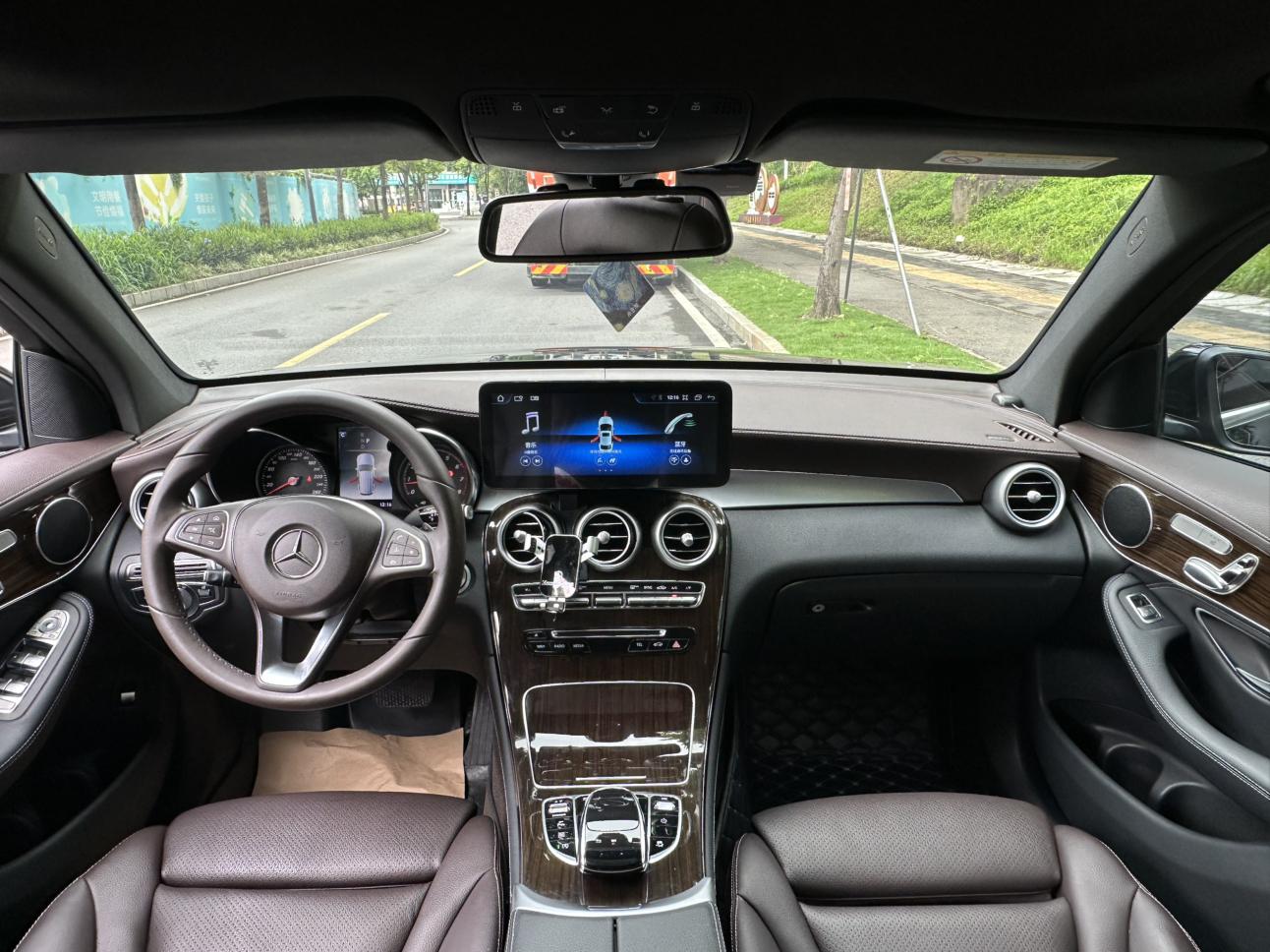Mercedes-Benz GLC 2019 GLC 260 L 4MATIC Dynamic