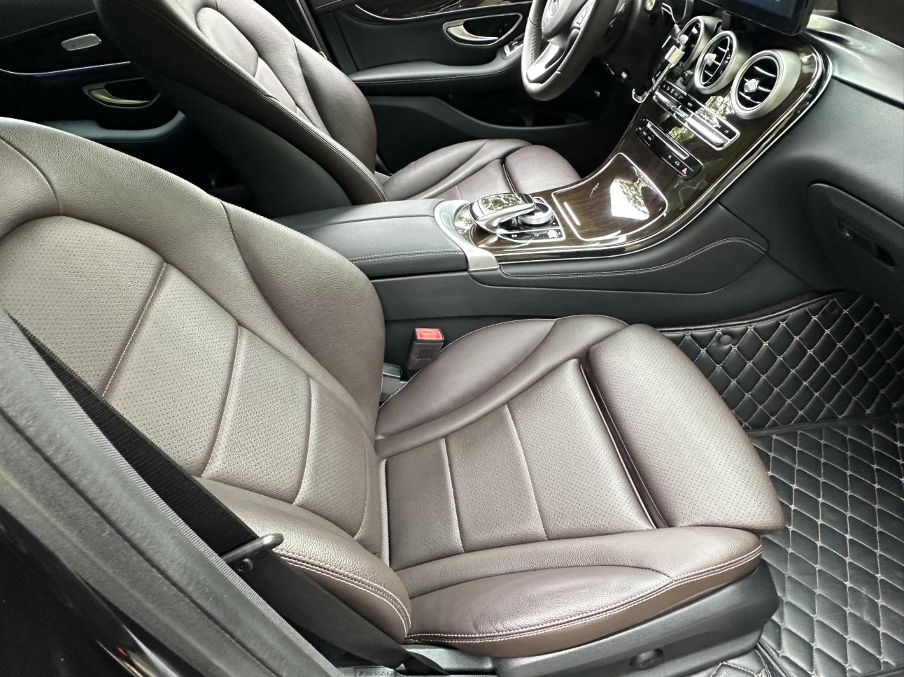 Mercedes-Benz GLC 2019 GLC 260 L 4MATIC Dynamic