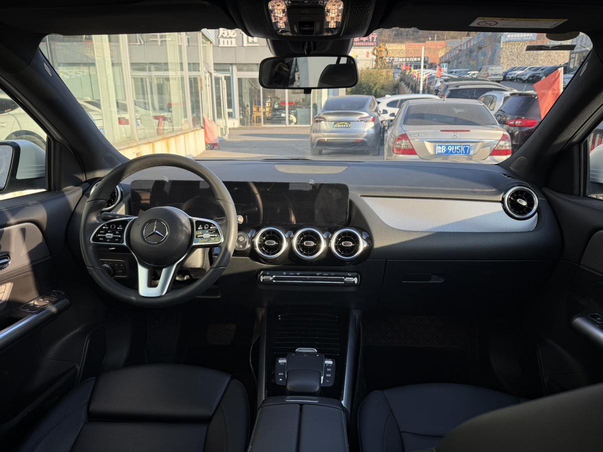 Mercedes-Benz GLA 2023 Facelift GLA 200