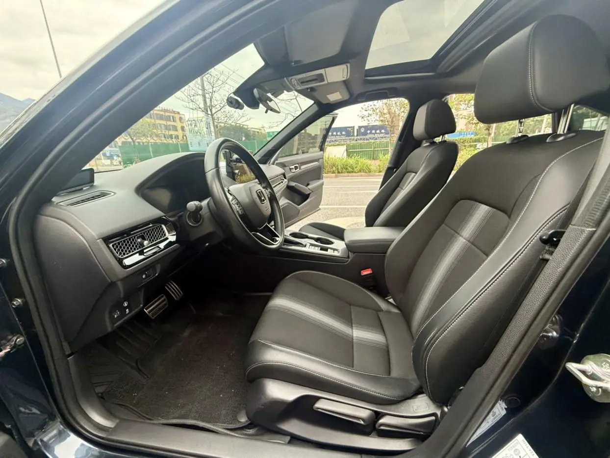 Honda Civic 2022 240TURBO CVT Dynamic