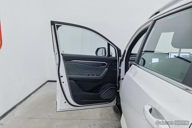 Geely Haoyue L 2023 2.0TD DCT Premium