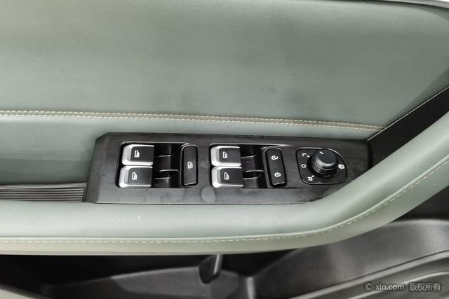 Geely Haoyue L 2023 2.0TD DCT Premium