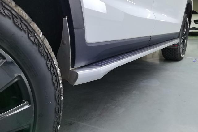 Roewe RX8 2018 30T Smart Connected net 2WD Flagship