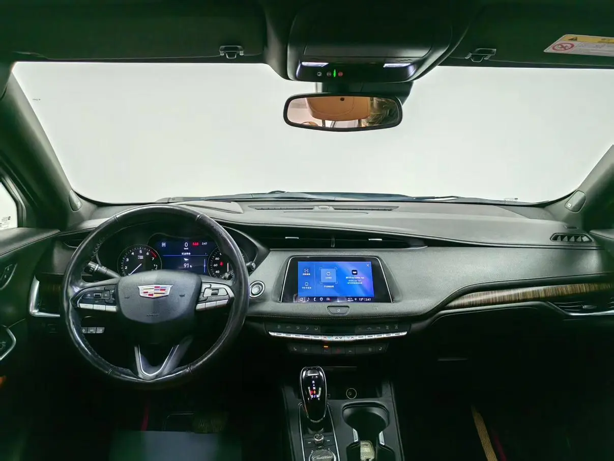 Cadillac XT4 2021 28T 4WD