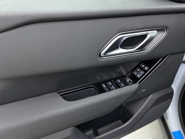 Land Rover Range Rover Velar 2024 Dynamic SE