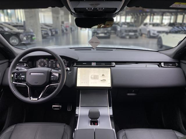 Land Rover Range Rover Velar 2024 Dynamic SE