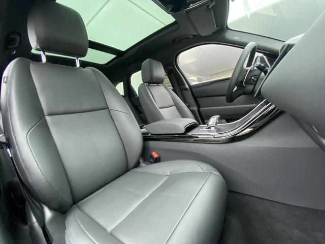 Land Rover Range Rover Velar 2024 Dynamic SE
