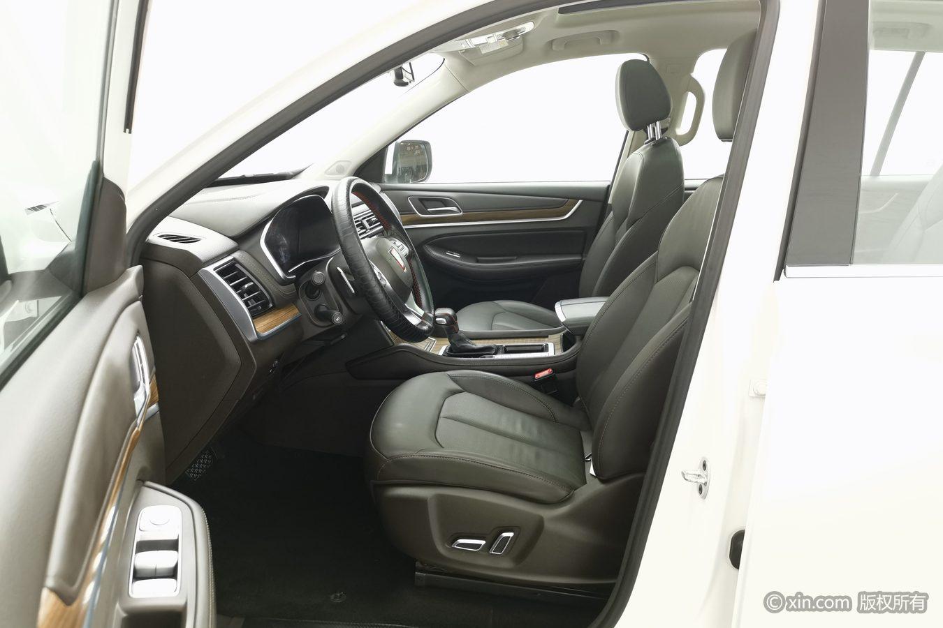 Roewe RX8 2019 30T Smart Connected 2WD Flagship