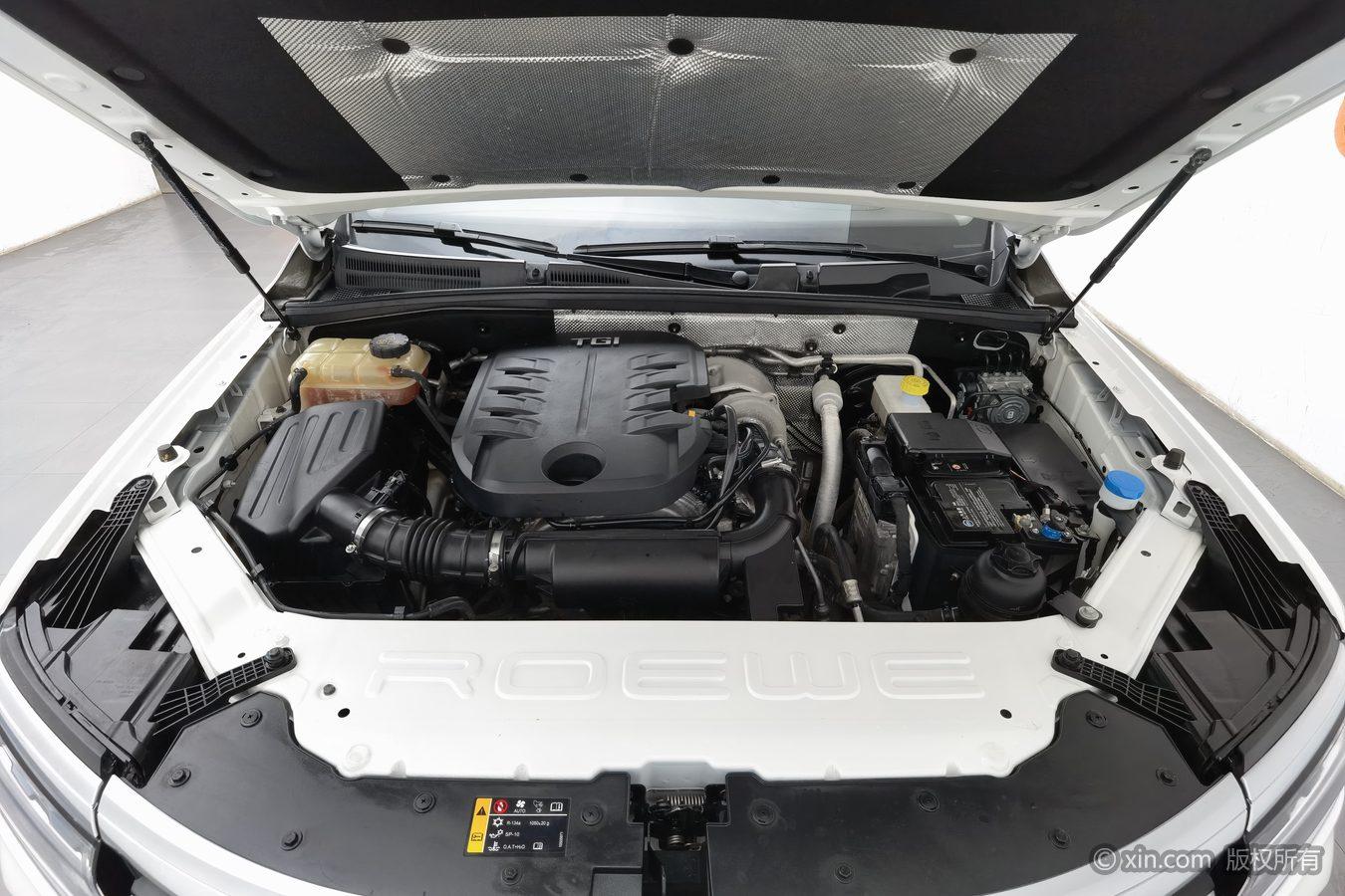 Roewe RX8 2019 30T Smart Connected 2WD Flagship