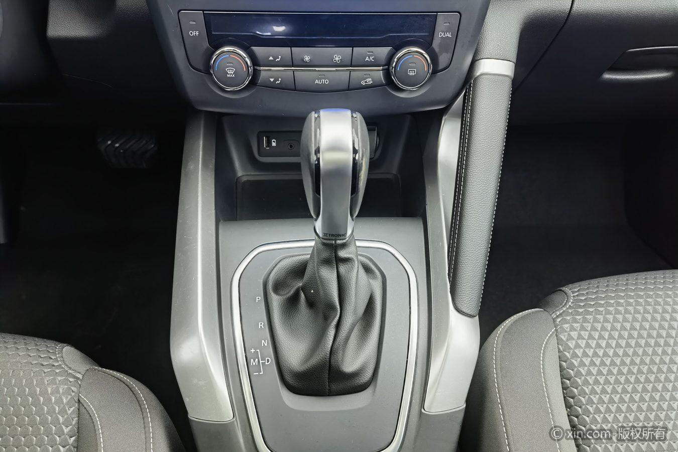 Renault 2019 SCe200 Auto 2WD Smart Anniversary China V