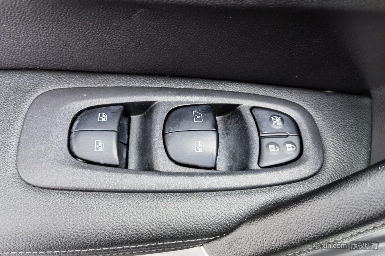 Renault 2019 SCe200 Auto 2WD Smart Anniversary China V