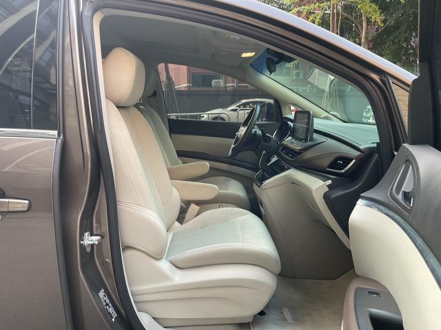 Buick GL8 2021 land business class 652T Comfort