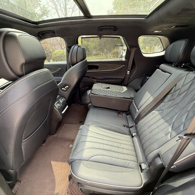 Chery Tiggo 9 2023 2.0T AT 4WD Flagship 7 seat