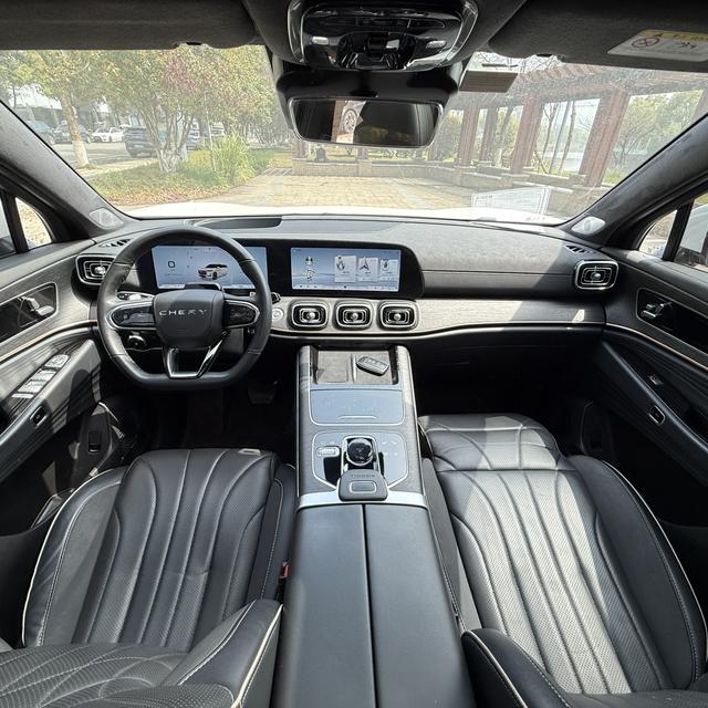 Chery Tiggo 9 2023 2.0T AT 4WD Flagship 7 seat