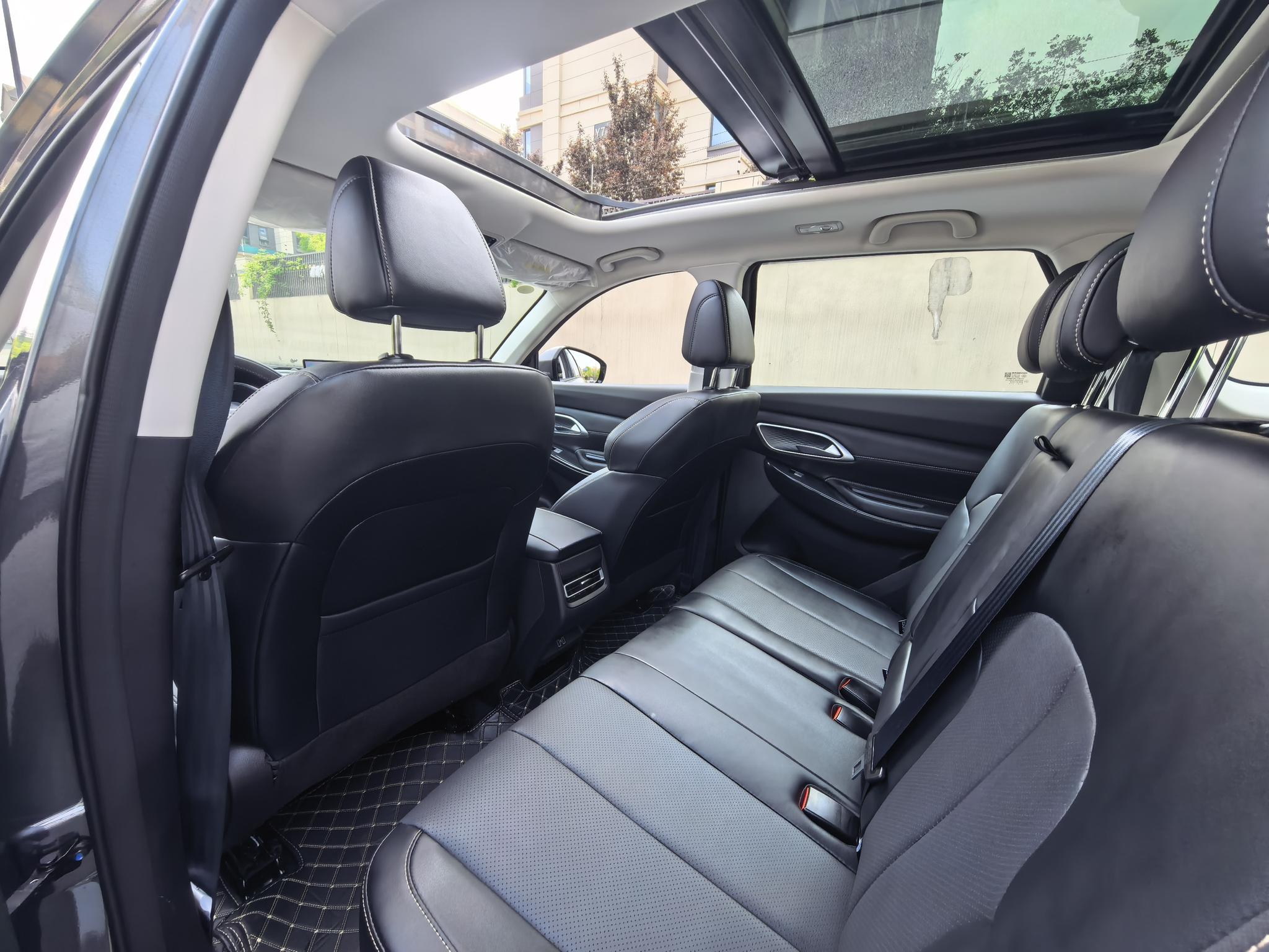 Changan CS75 2026 PRO 1.5T DCT Premium Plus 7 seat