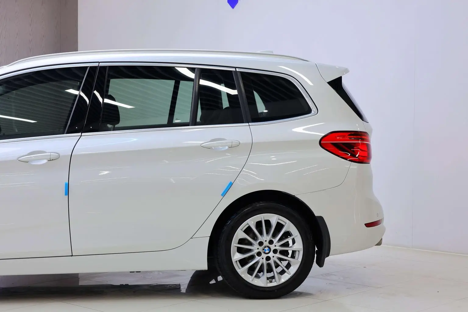 BMW 2 Series Gran Tourer 2019 220i Leading