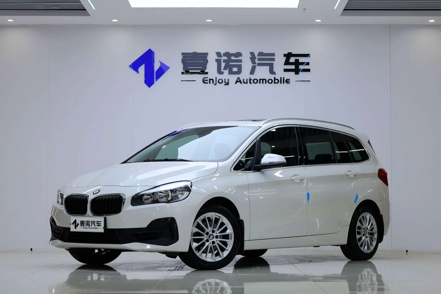 BMW 2 Series Gran Tourer 2019 220i Leading