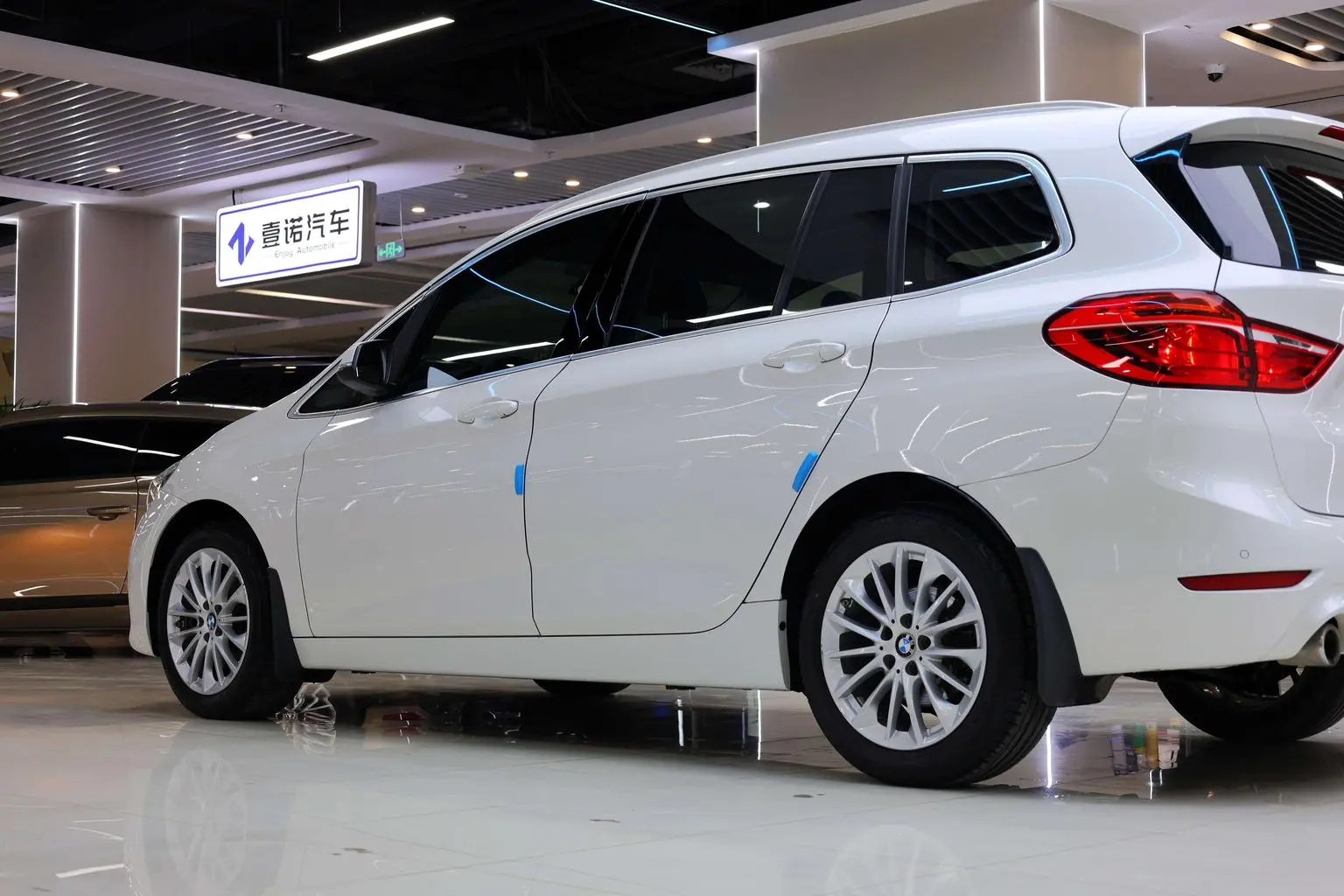 BMW 2 Series Gran Tourer 2019 220i Leading