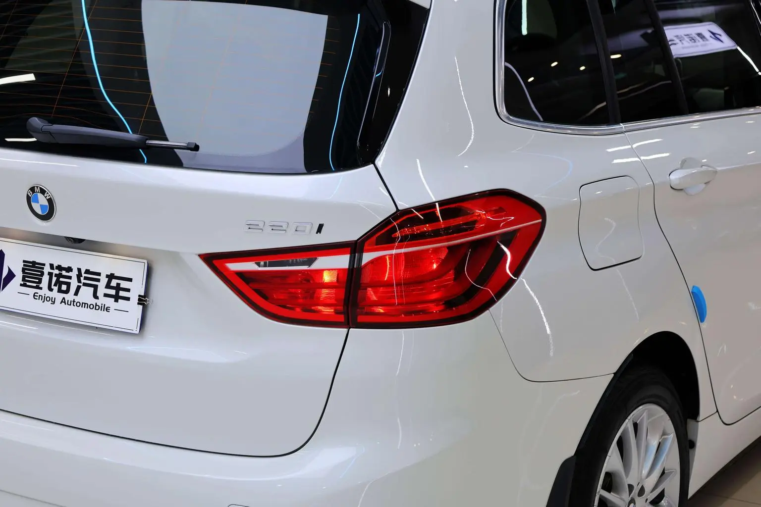 BMW 2 Series Gran Tourer 2019 220i Leading