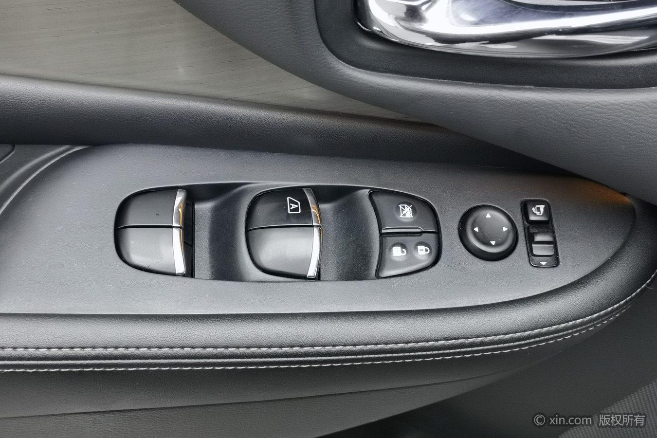 Nissan Murano 2019 2.5L XL 2WD Smart Connected Luxury China V