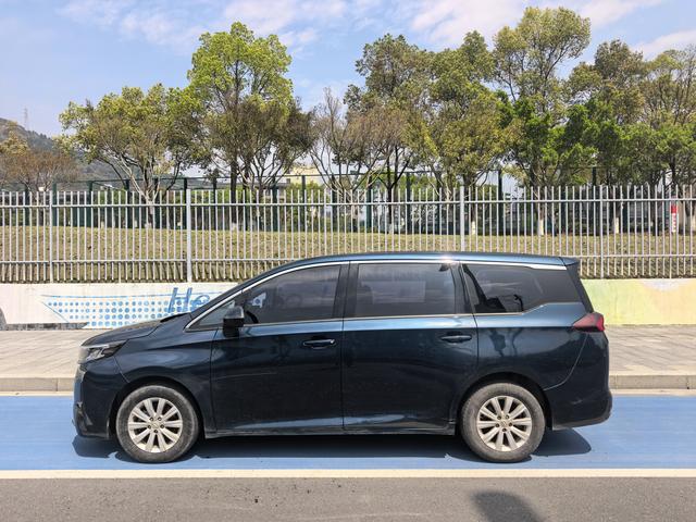 GAC Trumpchi Trumpchi M6 2019 270T Auto Luxury 7 seat China VI