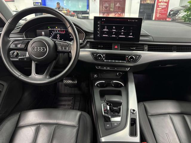Audi A4( Import ) 2021 Avant Pioneer 40 TFSI Dynamic Fashion