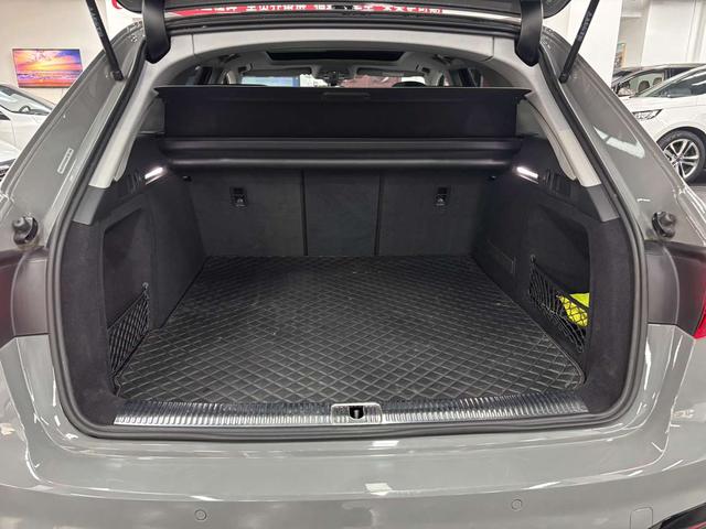 Audi A4( Import ) 2021 Avant Pioneer 40 TFSI Dynamic Fashion