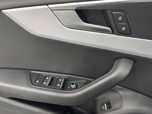 Audi A4( Import ) 2021 Avant Pioneer 40 TFSI Dynamic Fashion