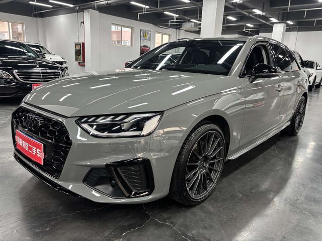Audi A4( Import ) 2021 Avant Pioneer 40 TFSI Dynamic Fashion