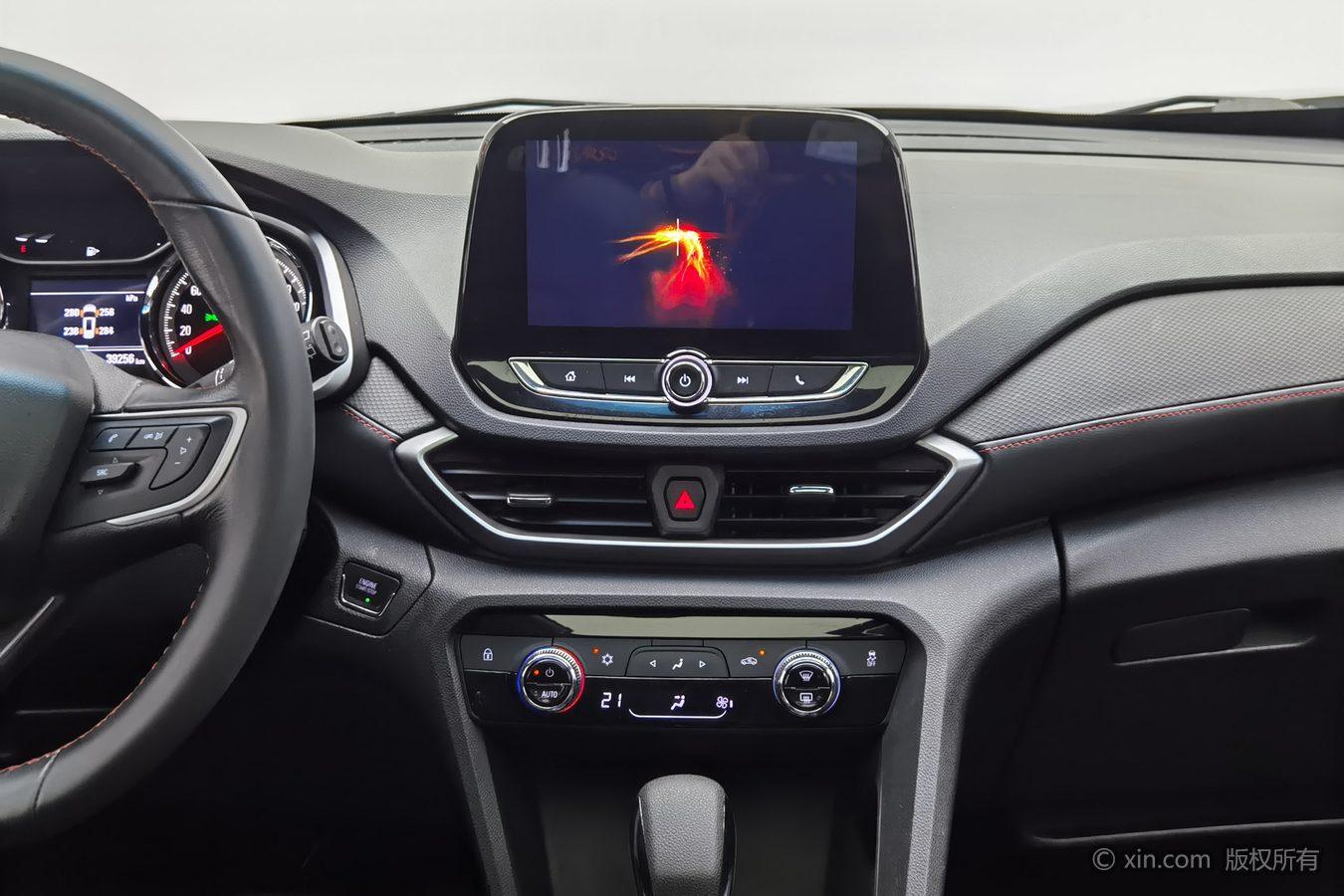 Chevrolet Orlando 2018 Redline 530T Auto (5+2 ) China V