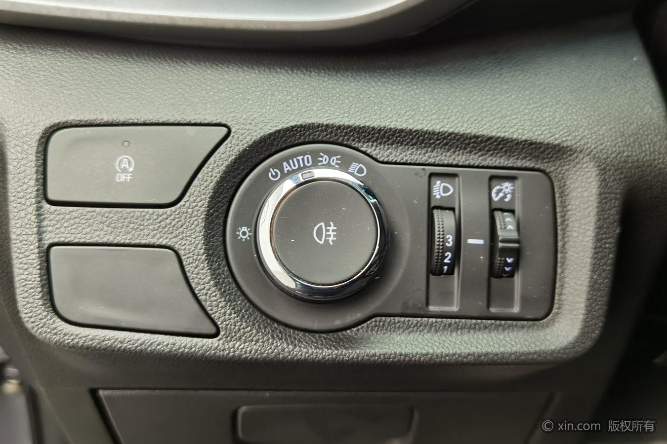 Chevrolet Orlando 2018 Redline 530T Auto (5+2 ) China V