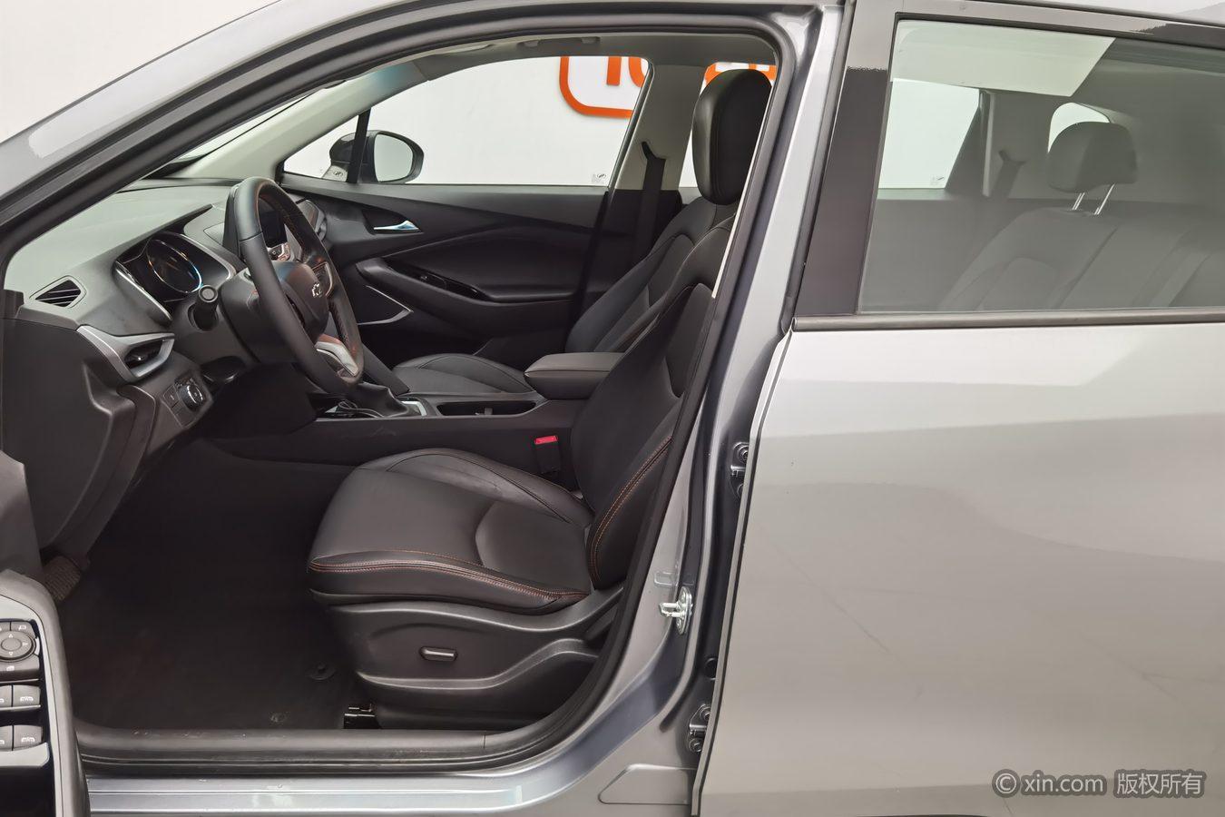 Chevrolet Orlando 2018 Redline 530T Auto (5+2 ) China V