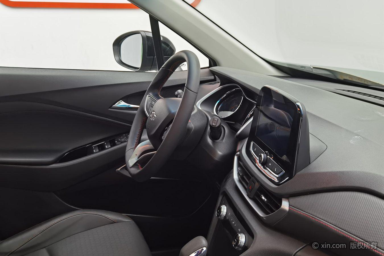 Chevrolet Orlando 2018 Redline 530T Auto (5+2 ) China V