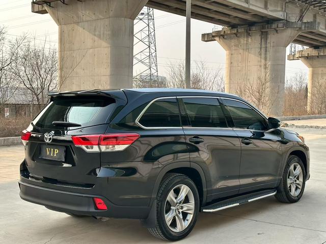 Toyota Highlander 2018 2.0T 4WD Luxury 7 seat China VI