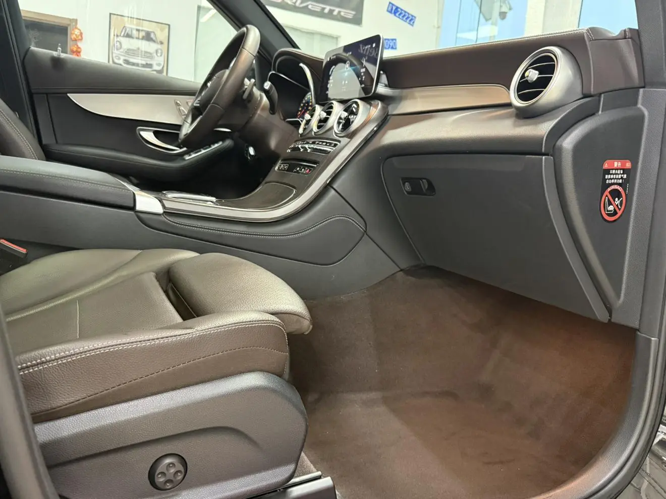 Mercedes-Benz GLC 2022 Facelift GLC 260 L 4MATIC Dynamic