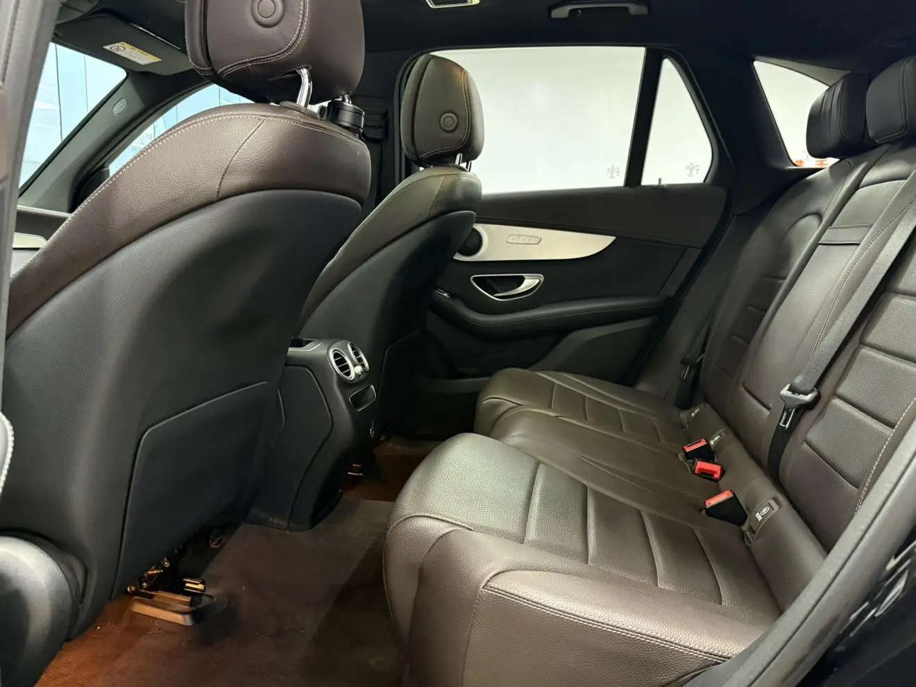 Mercedes-Benz GLC 2022 Facelift GLC 260 L 4MATIC Dynamic