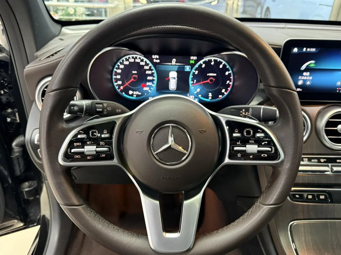 Mercedes-Benz GLC 2022 Facelift GLC 260 L 4MATIC Dynamic