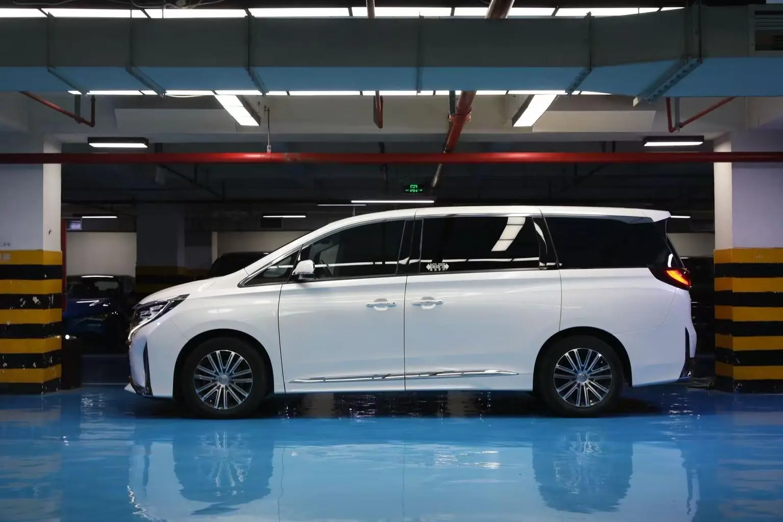 GAC Trumpchi Trumpchi M8 2021 Series 390T Premium