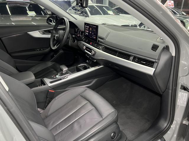 Audi A4 2022 Avant 40 TFSI Dynamic Fashion