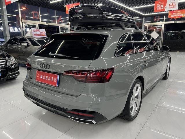 Audi A4 2022 Avant 40 TFSI Dynamic Fashion