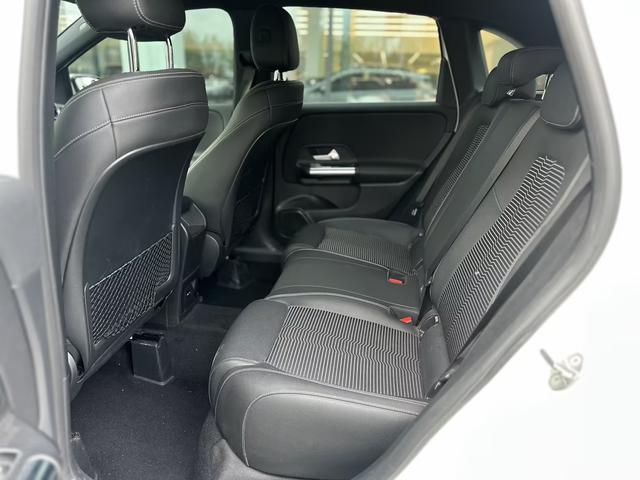 Mercedes-Benz B Class 2021 B 180 Fashion
