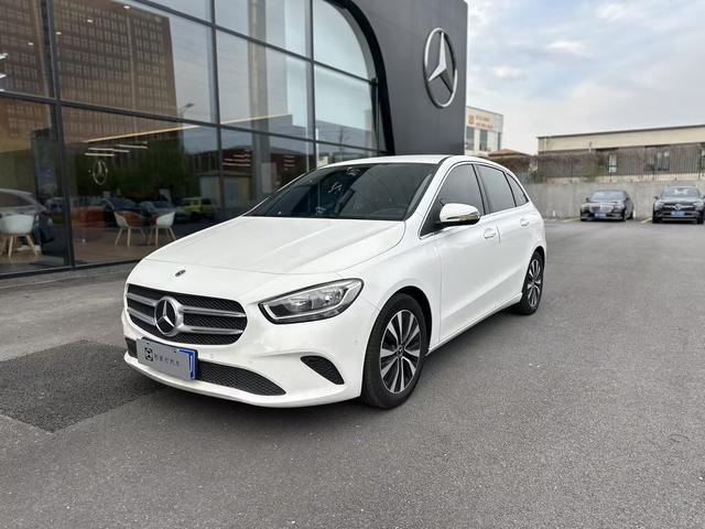 Mercedes-Benz B Class 2021 B 180 Fashion