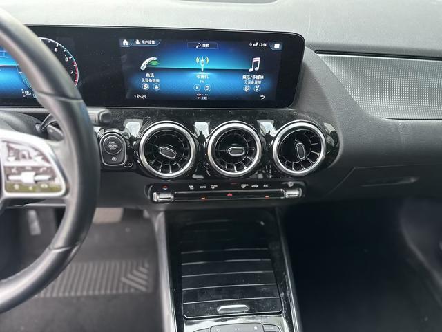 Mercedes-Benz B Class 2021 B 180 Fashion