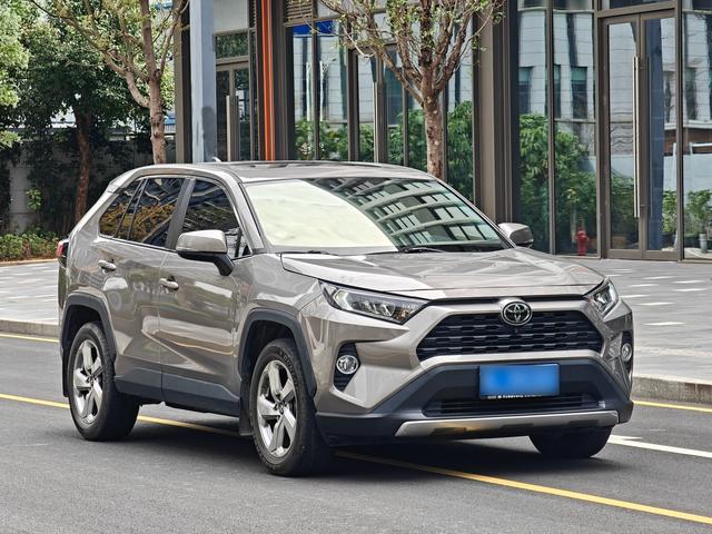 Toyota RAV4 RAV4 2020 2.0L CVT 2WD Fashion