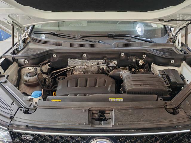 Volkswagen patrol 2023 380TSI 4WD R-Line Parade