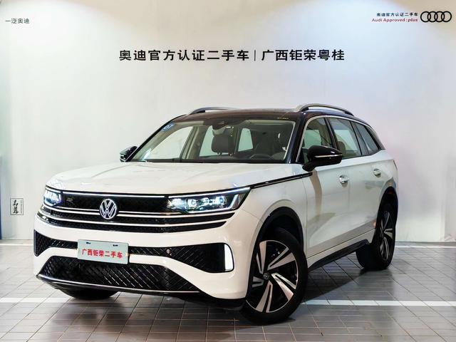 Volkswagen patrol 2023 380TSI 4WD R-Line Parade
