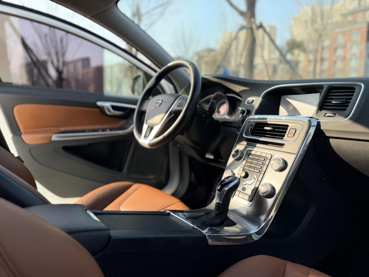 Volvo S60 2019 S60L Facelift T5 Smart