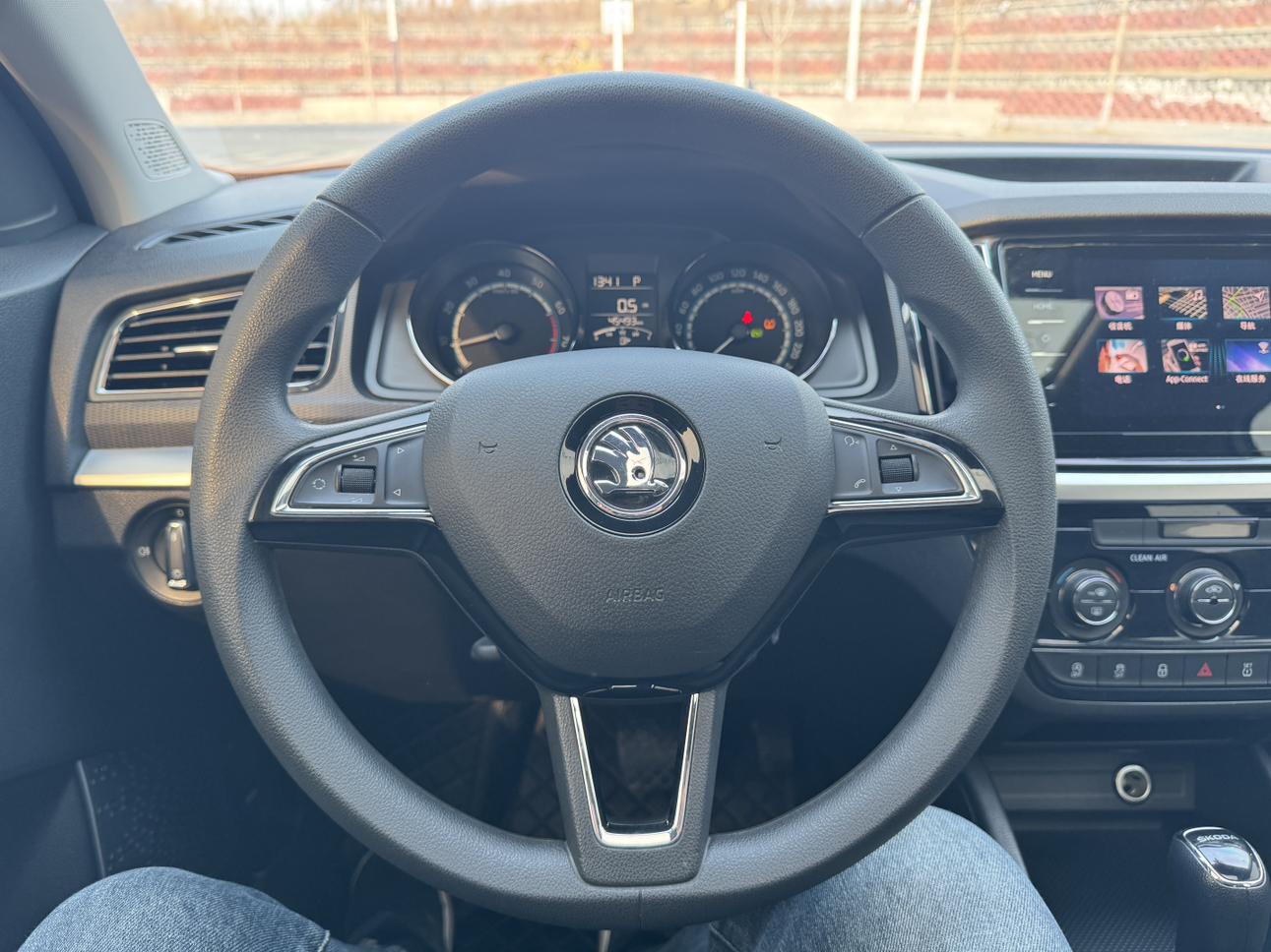 Skoda 2022 1.5L Auto