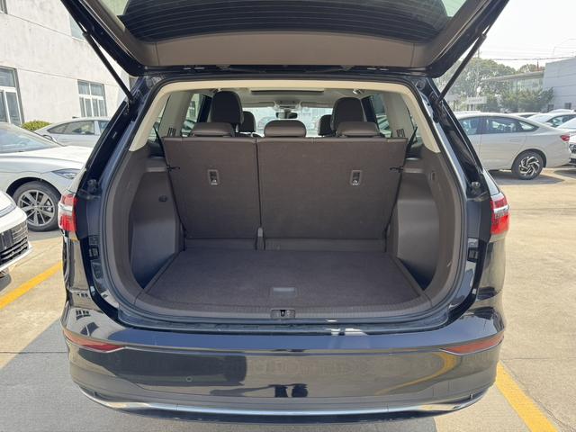 Volkswagen Viloran 2024 330TSI Business