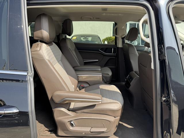 Volkswagen Viloran 2024 330TSI Business